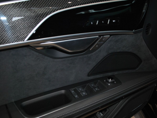 Audi S8, 2022 фото 18