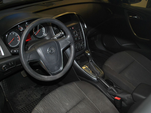 Opel Astra, 2013 фото 8