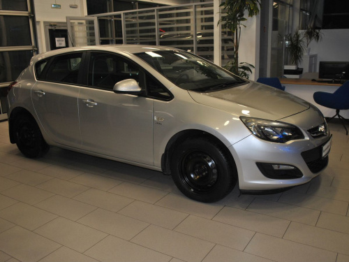 Opel Astra, 2013 фото 4